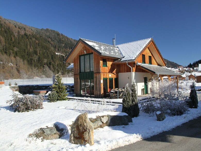 Luxurious Chalet Near Ski Area In Murau