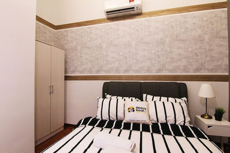 Apartamentos Azure Residence By Sleepy Bear