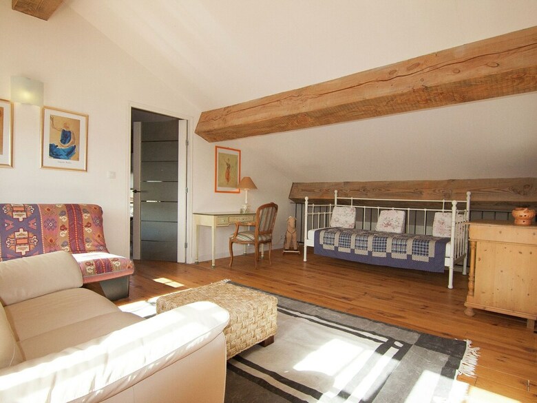Gorgeous Holiday Home In Roussines With Terrace