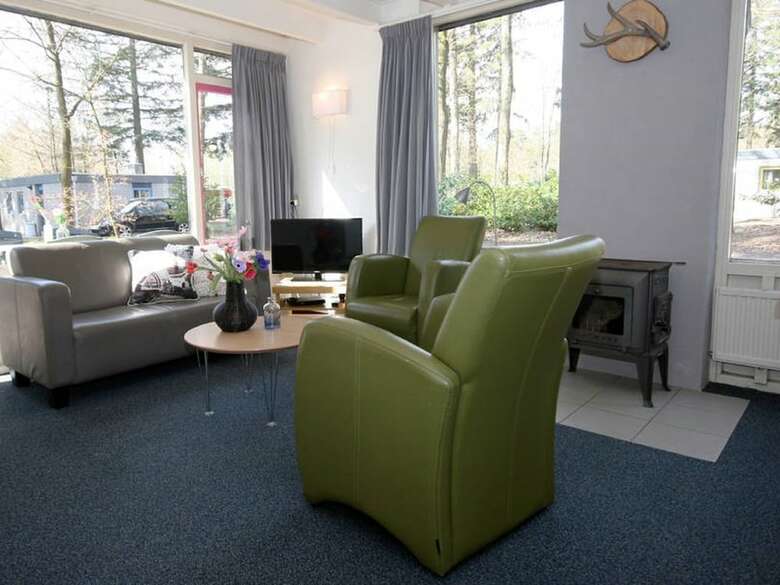 Comfortable Bungalow With A Tree House Box Bed On The Veluwe