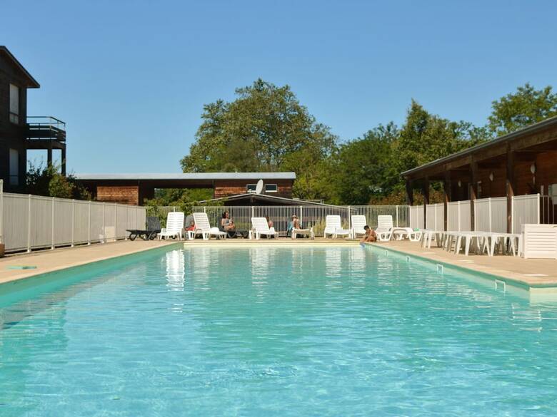 Nice Apartment With A Bbq, Near Montr�al Du Gers