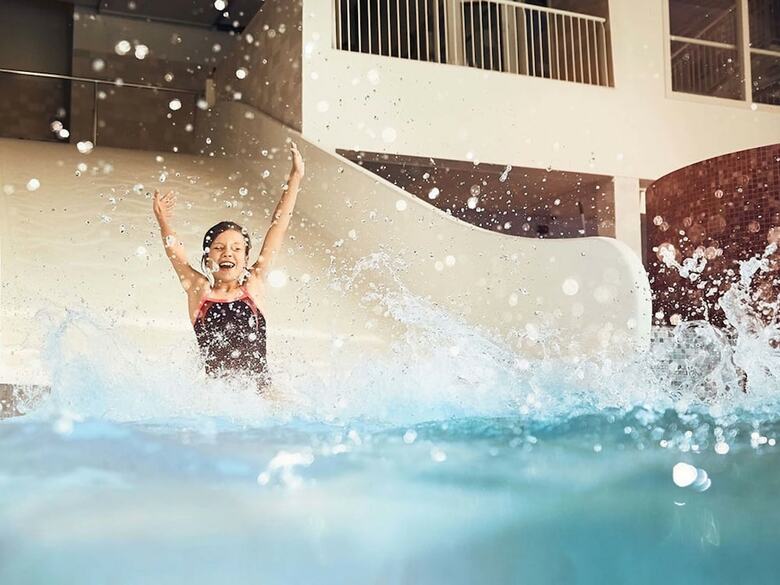 Spacious Villa With Dishwasher And Deco Fireplace On Texel