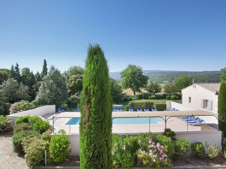 Comfortable Apartment With Air Conditioning In The Luberon