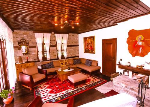 Sharlopova Guest House