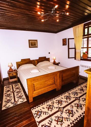 Sharlopova Guest House