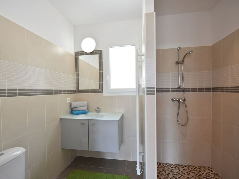 Villa With Guest House, 2 Swimming Pools, And Wide View