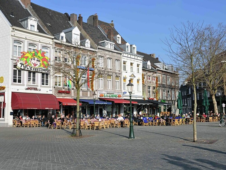 Comfortable Villa With Dishwasher, 4 Km. From Maastricht