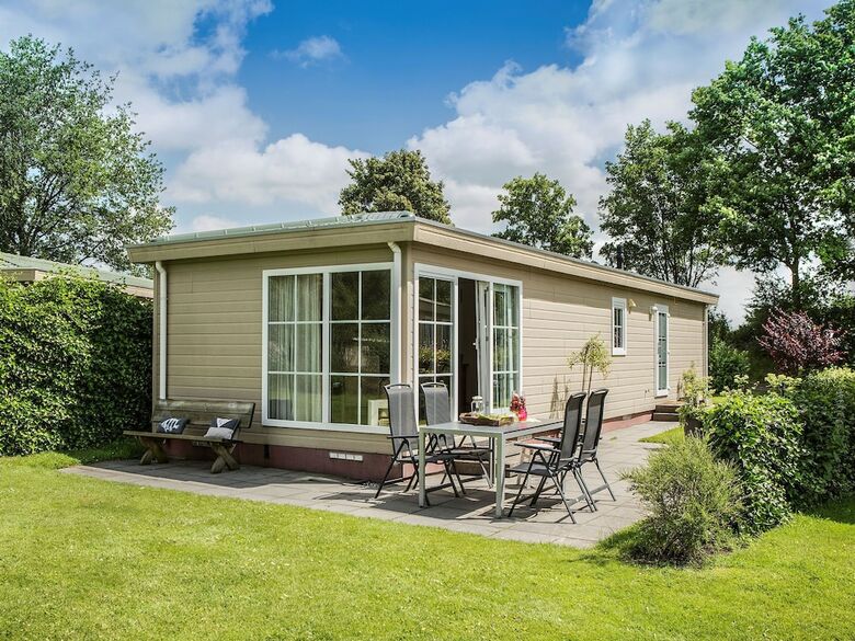 Comfortable Chalet With Wifi, Located In Green Twente