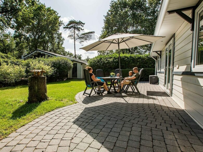 Comfortable Chalet With Dishwasher, Close To Park de Veluwe