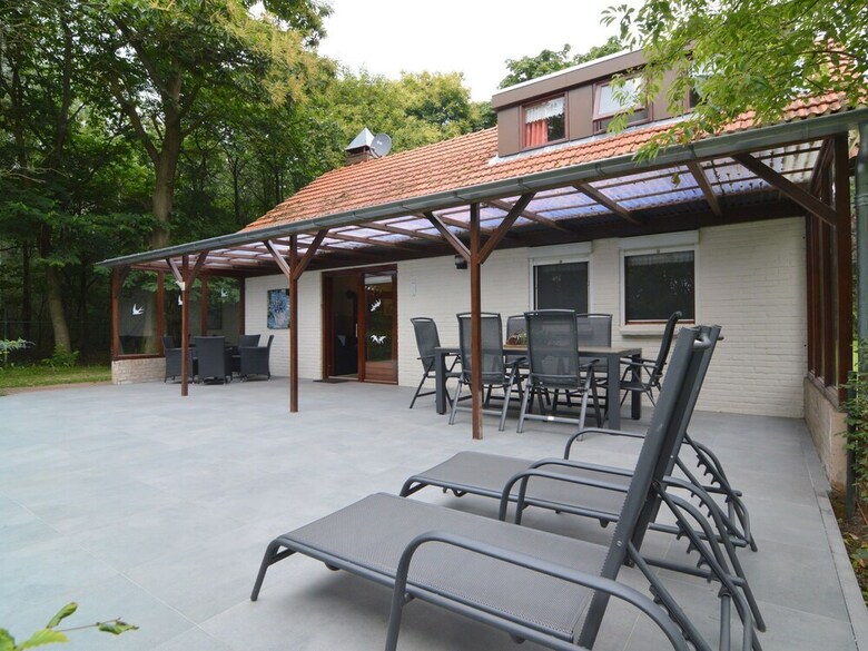 Cozy Holiday Home In Uden With Private Garden