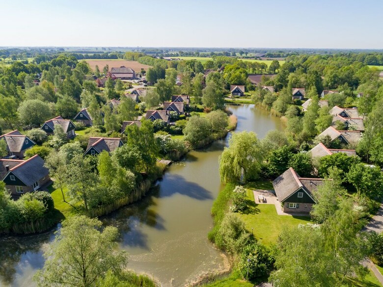 Great Thatched Villa With Solarium, In A National Park