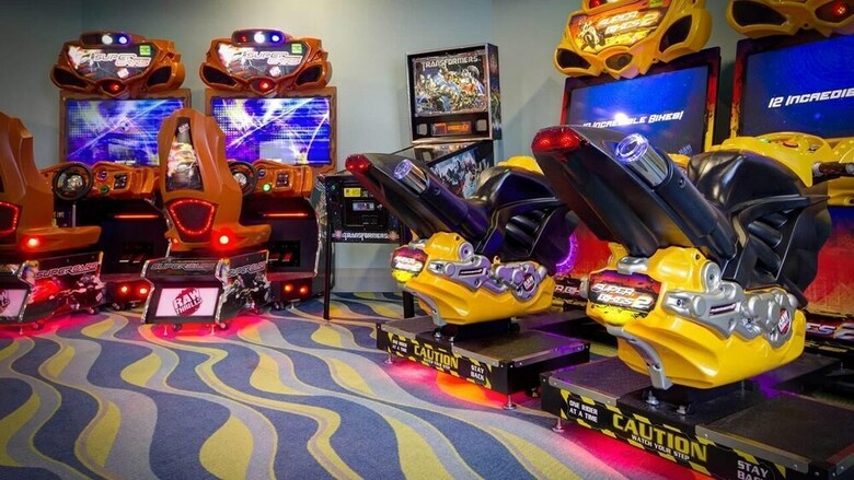 Villa 1424 Thunderbird Road