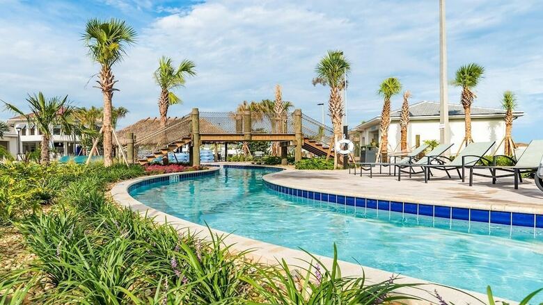 Villa 4805 Brier Rose Lane