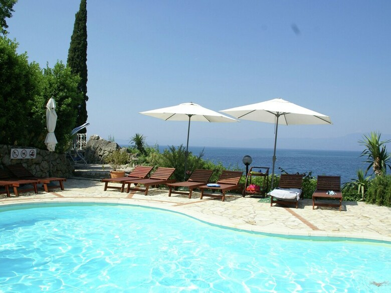 Cosy Apartment With Private Beach In Kraljevica