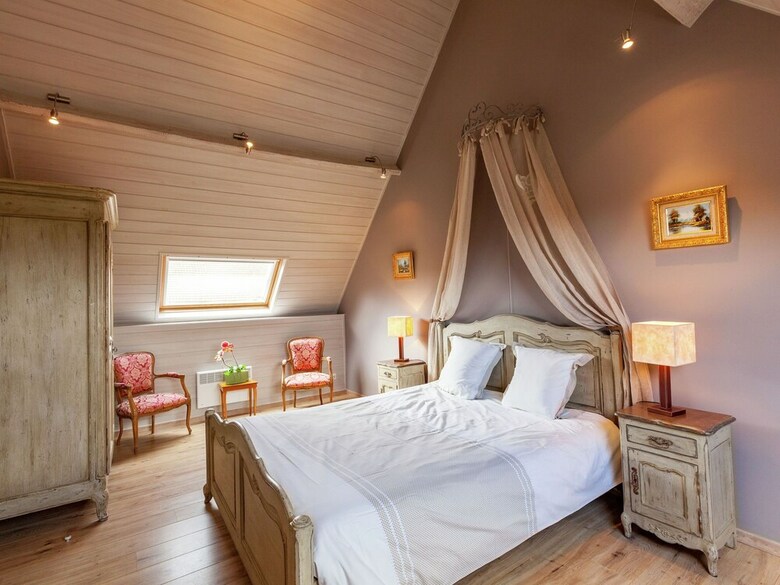 Delightful Cottage Surrounded By Nature