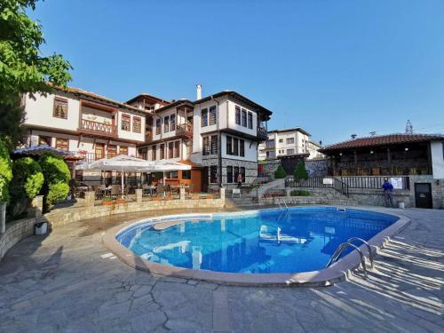 Hostal Alexandrov's Houses