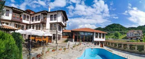 Hostal Alexandrov's Houses