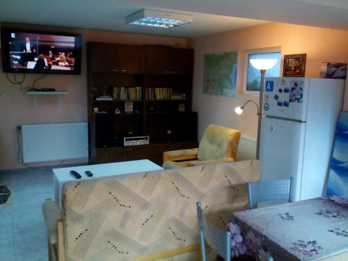 Hostal Aleks Guest House