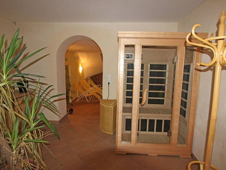 Quaint Apartment In L�ngenfeld With Sauna