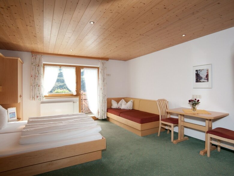 Modern Apartment In Dam�ls With Swimming Pool