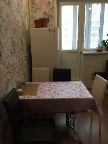 Apartment On Metallurgov 8