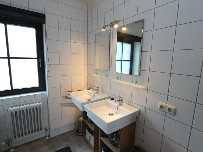Spacious Chalet In Leogang With Terrace