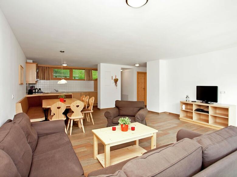 Luxurious Chalet In Wald Im Pinzgau With Sauna