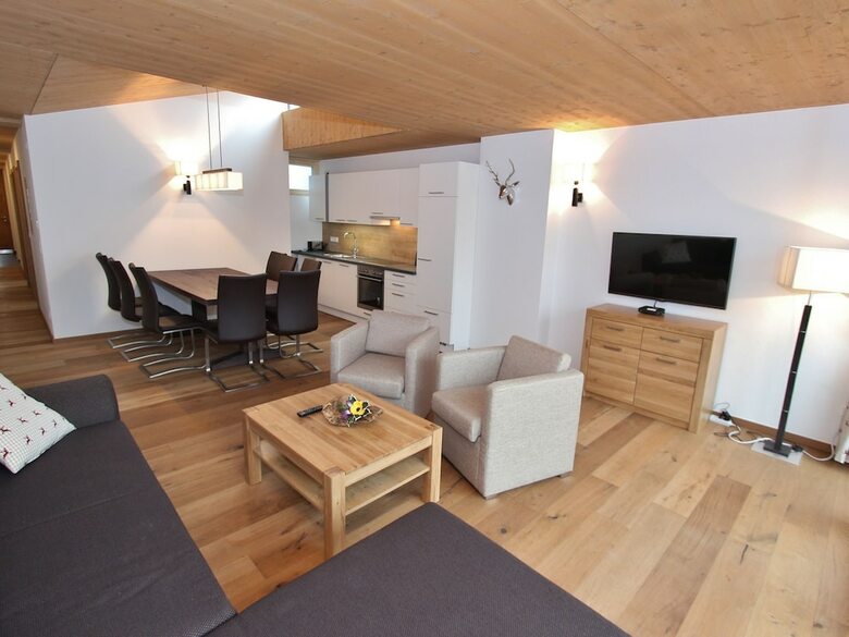 Cozy Apartment In Neukirchen Am Gro�venediger With Sauna