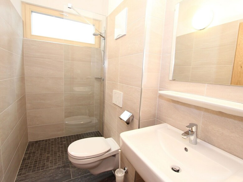 Cozy Apartment In Neukirchen Am Gro�venediger With Sauna