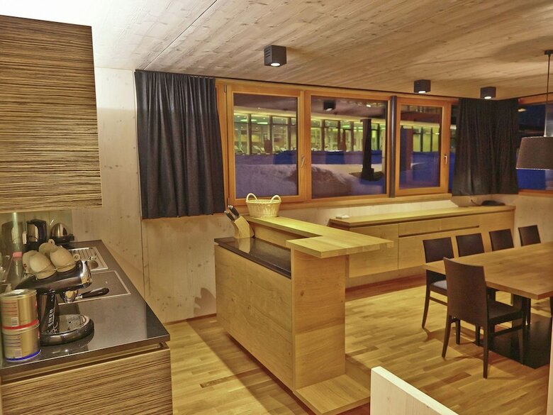 Welcoming Apartment With Infrared Sauna, Terrace, Garage
