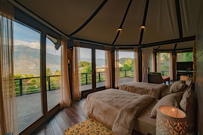 Apartamento The Pavilions Himalayas Lake View