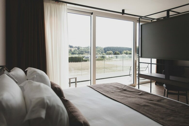 Hotel Hostellerie Le Roannay
