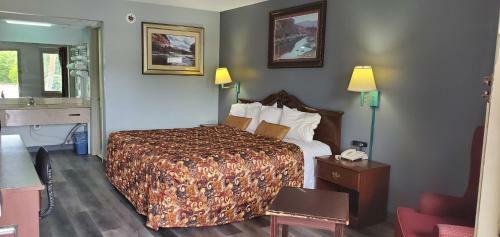 Motel Palmetto Inn