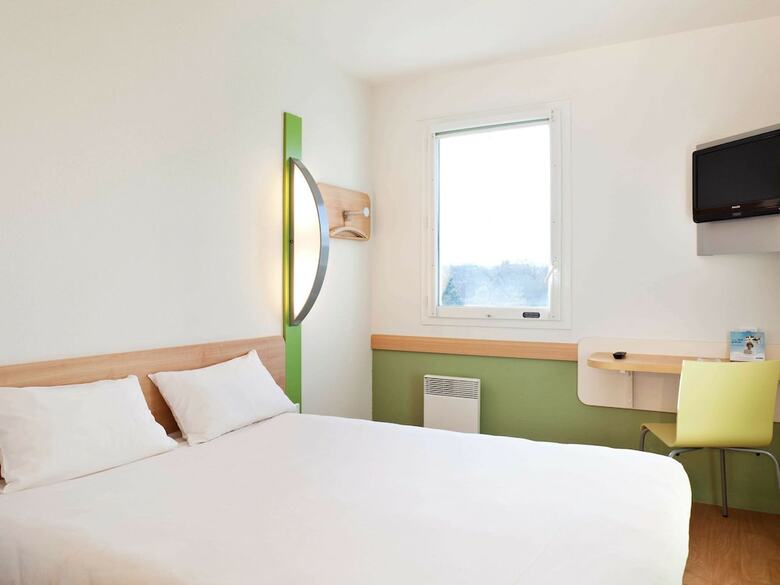 Hotel Ibis Budget Mantes-la-jolie Sully