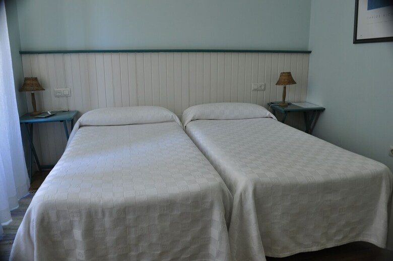 Hostal Albergue Tur�stico Alvarella