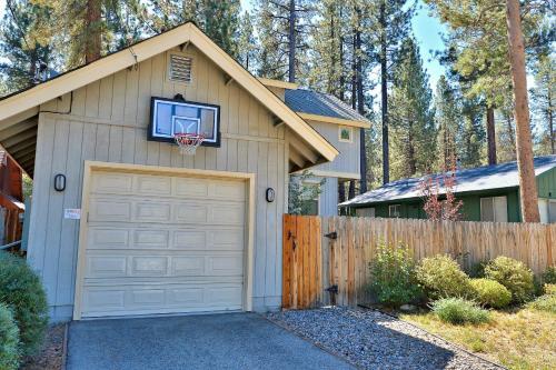 Custom Lake Tahoe Cottage House