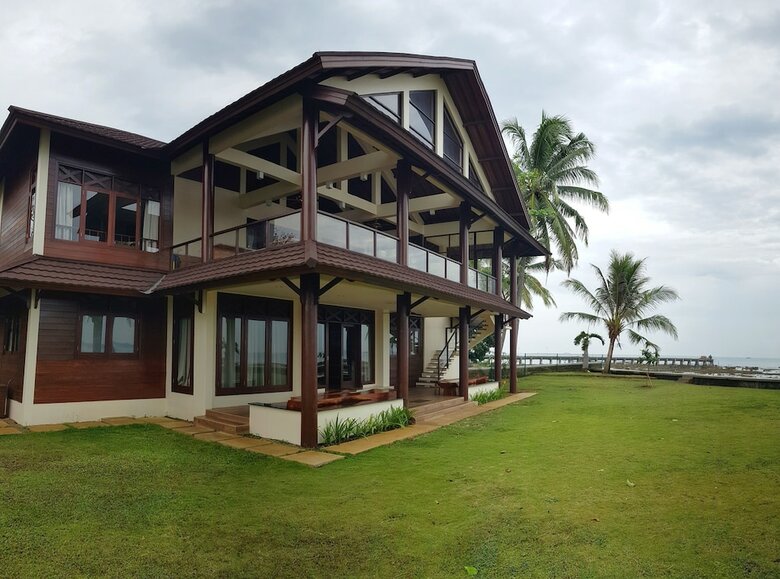 Bed & Breakfast Mutiara Carita Cottages