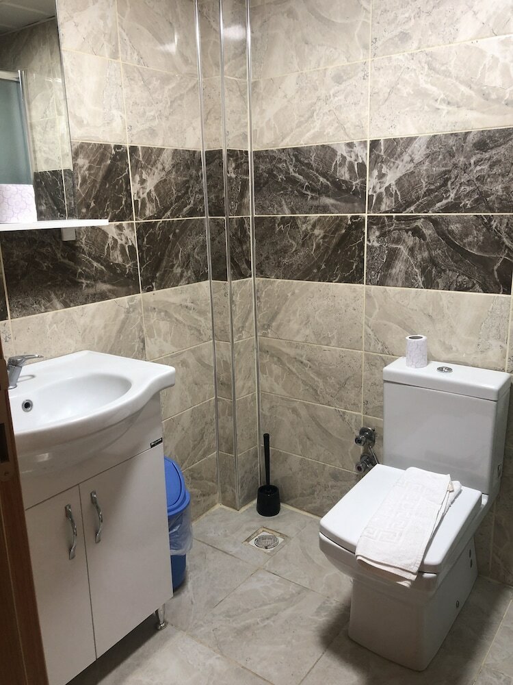 Hotel Banaz Eren Otel