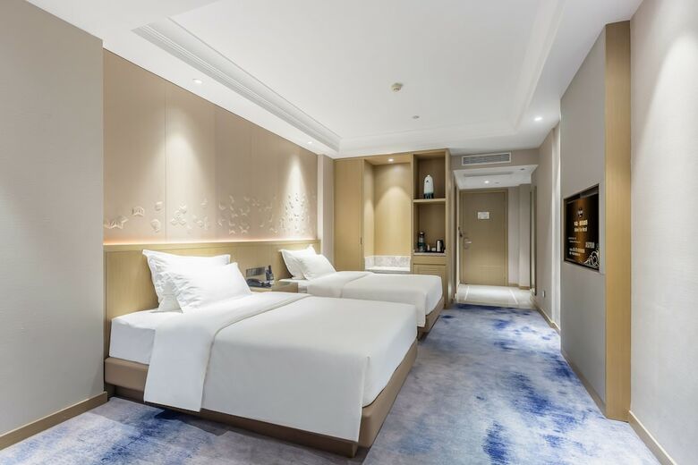 Byland Star Hotel