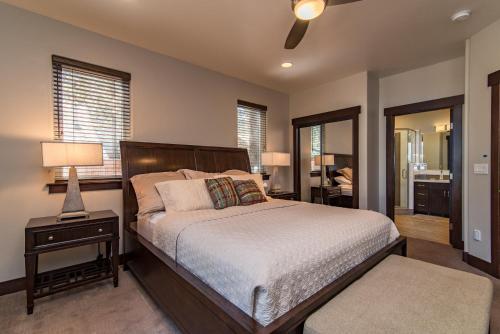 1310 Omalley Dr Home
