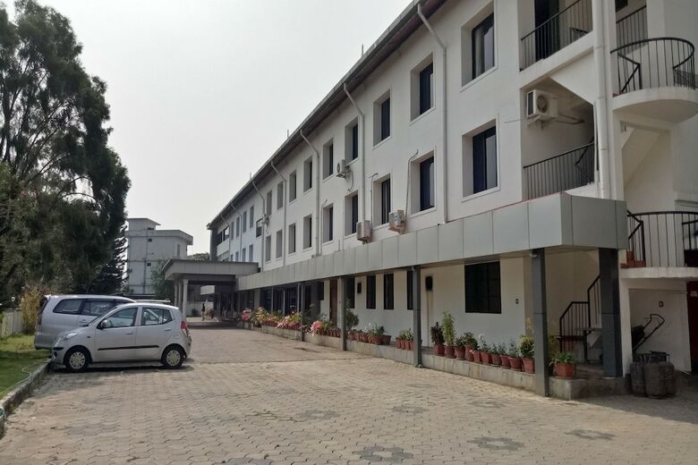 Hotel Oyo 22875 Deliza Residency