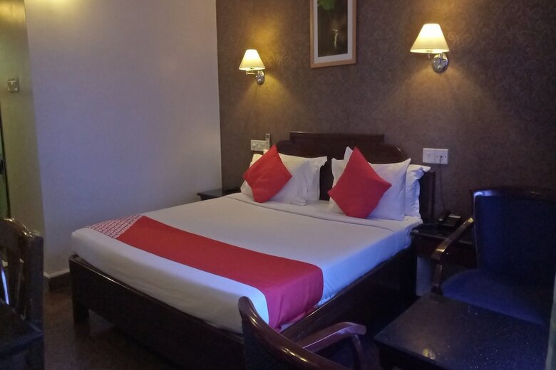 Hotel Oyo 22875 Deliza Residency