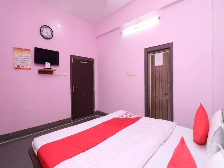 Hotel Oyo 22644 Bhagat Palace