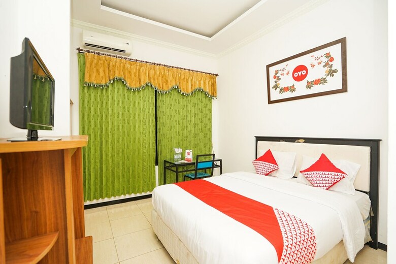 Hostal Oyo 511 Grace Residence