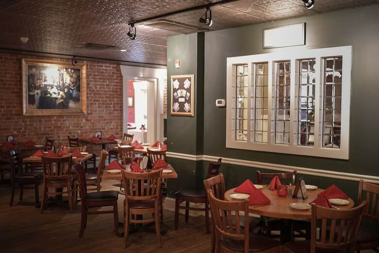 Posada The Chester Publick House Restaurant And Inn