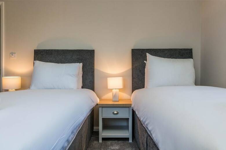 Hotel Woodview House