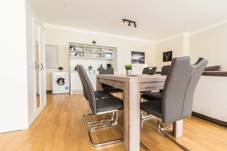 Apartamentos Checkvienna - Kaiserstra�e