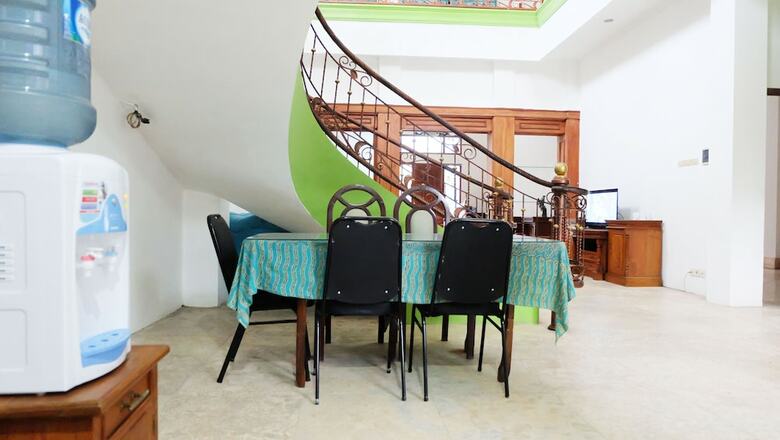Villa Simply Homy Guest House Uny Samirono