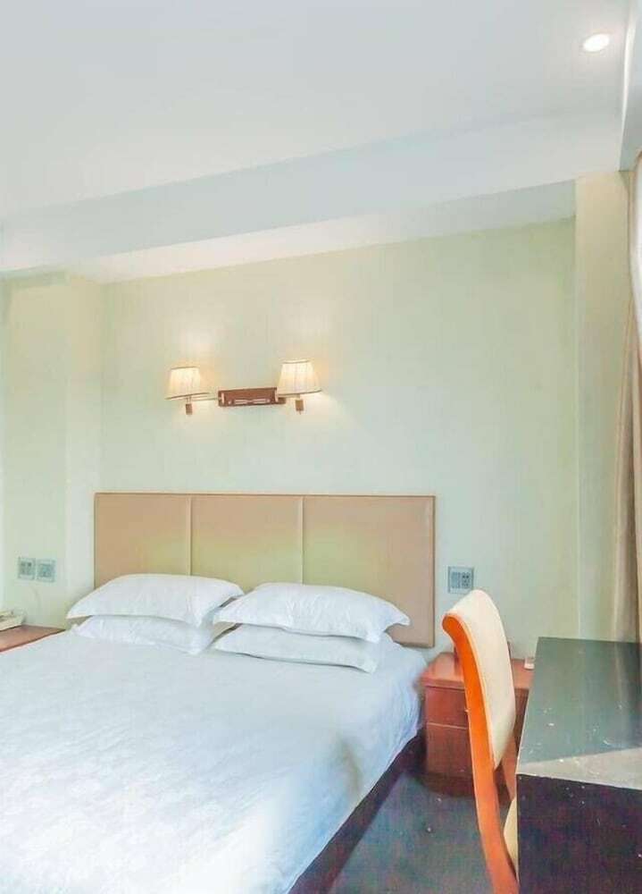 Shenhai Business Hotel