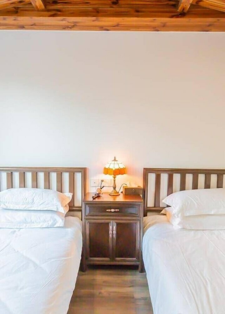 Shenhai Business Hotel